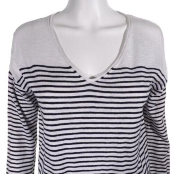 Gap Sweater Women Size Small  V Neck Striped Long Sleeve Black White Pullover - Picture 3 of 11